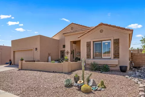 10800 E Limberbush Pl, Tucson, AZ 85748