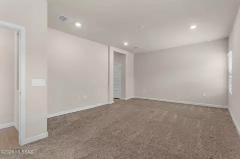 Living - 10026 N Ruby Range Trl, Marana, AZ 85653 photo 4 of 4