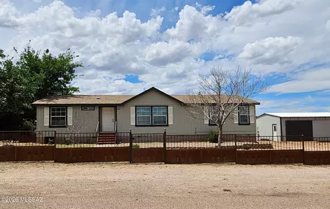 520 N Crooked Ln, Benson, AZ 85602