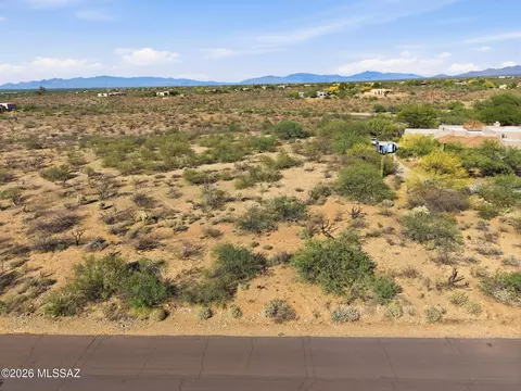 475 E Bent Branch Pl, Green Valley, AZ 85614