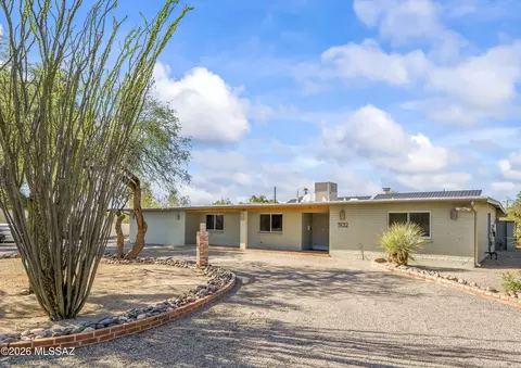 1932 W Harran Cir, Tucson, AZ 85704