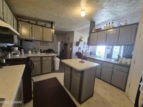 385 Hackberry Dr, Clifton, AZ 85533 photo 8