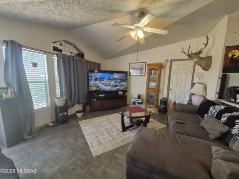 385 Hackberry Dr, Clifton, AZ 85533 photo 6