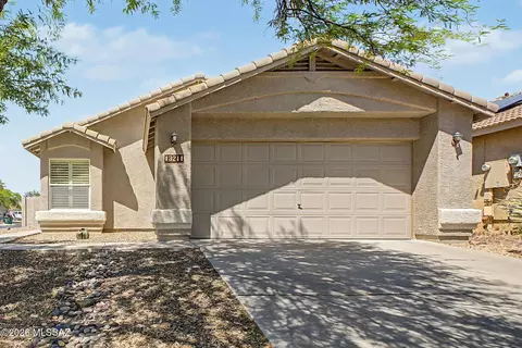 13211 N Lost Artifact Ln, Oro Valley, AZ 85755