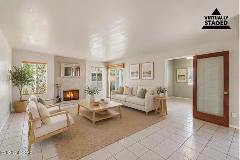 5420 N La Casita Dr, Tucson, AZ 85718