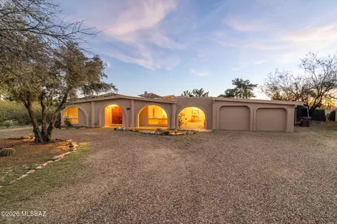 1641 W Chapala Dr, Tucson, AZ 85704