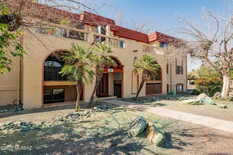 471 W Yucca Ct #318, Tucson, AZ 85704
