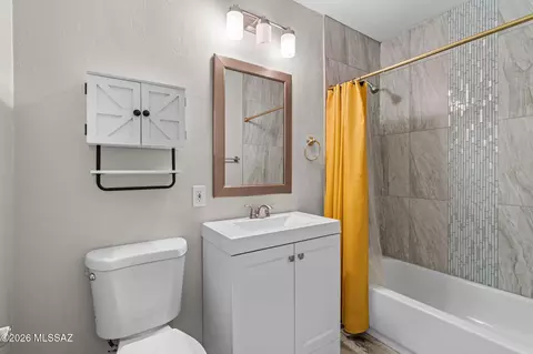 Bath - 2819 Edison St, Tucson, AZ 85716 photo 2 of 2