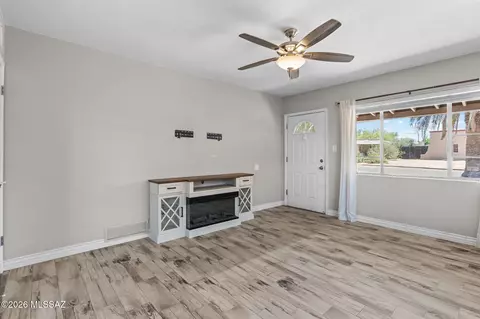Living - 2819 Edison St, Tucson, AZ 85716 photo 2 of 4