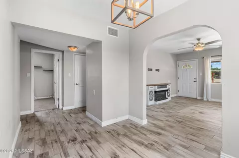 Entry Way - 2819 Edison St, Tucson, AZ 85716 photo 2 of 3