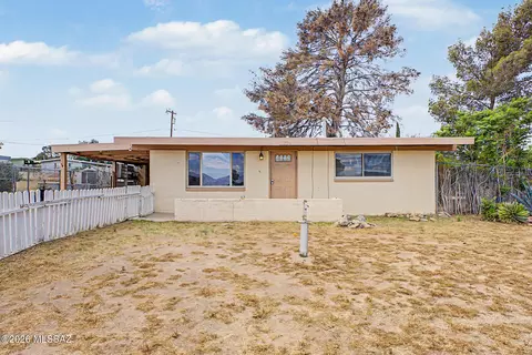 226 S Avenue C, San Manuel, AZ 85631