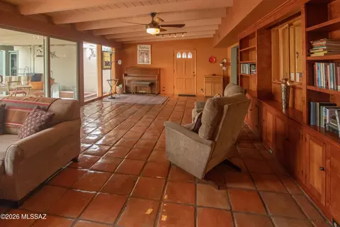 3213 E Pima St, Tucson, AZ 85716