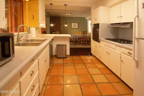 Kitchen - 3213 E Pima St, Tucson, AZ 85716 photo 1 of 2