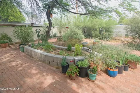 Exterior - 3213 E Pima St, Tucson, AZ 85716 photo 3 of 8
