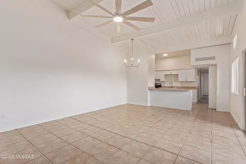 2525 N Alvernon Way #E6, Tucson, AZ 85712