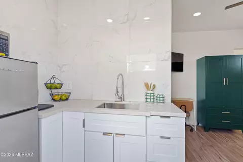 Kitchen - 1024 E 7th St, Tucson, AZ 85719 photo 5 of 5