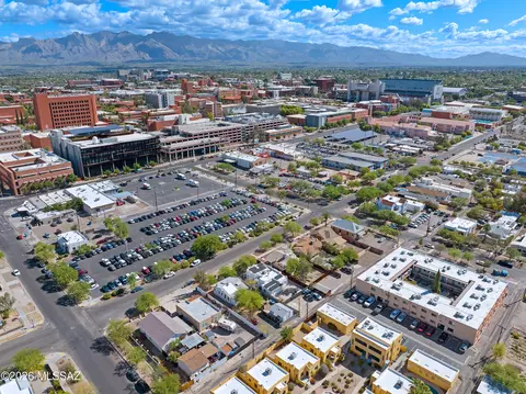 View/Area - 1024 E 7th St, Tucson, AZ 85719 photo 14 of 15