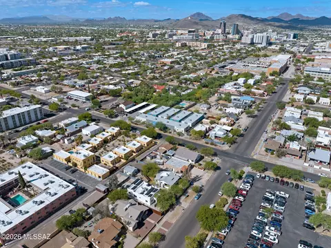 View/Area - 1024 E 7th St, Tucson, AZ 85719 photo 11 of 15