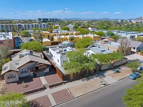 View/Area - 1024 E 7th St, Tucson, AZ 85719 photo 4 of 15