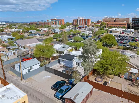 View/Area - 1024 E 7th St, Tucson, AZ 85719 photo 8 of 15