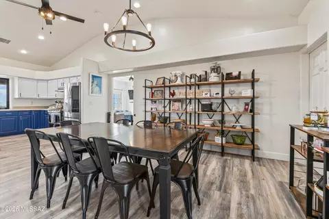 Dining - 42 Fairview Ln, Elgin, AZ 85611 photo 2 of 4