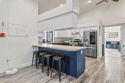 Kitchen - 42 Fairview Ln, Elgin, AZ 85611 photo 1 of 3