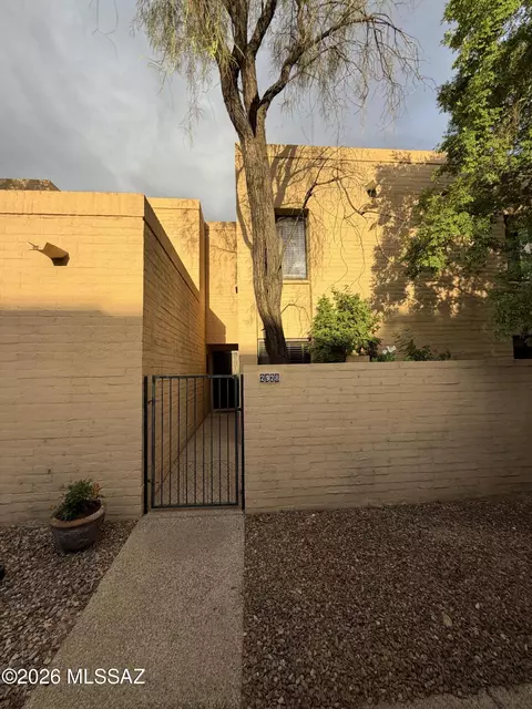 2928 E Sierra Vista Rd, Tucson, AZ 85716