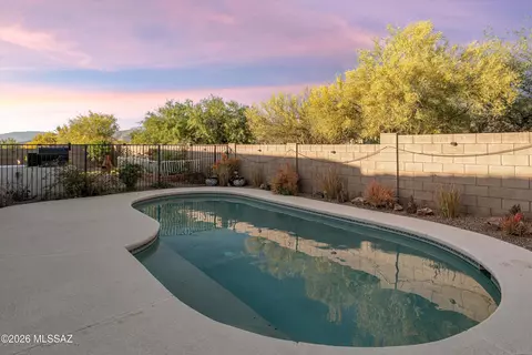 Exterior - 10528 S Coyote Melon Loop, Vail, AZ 85641 photo 7 of 9