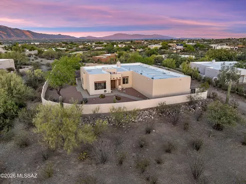 4930 N Desert Tortoise Pl, Tucson, AZ 85745