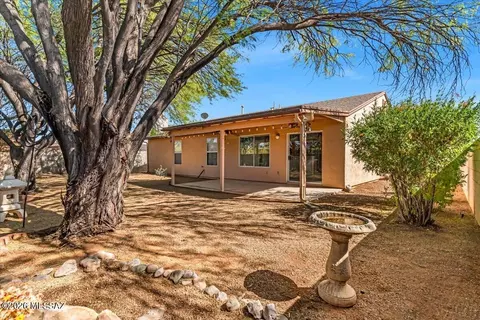 Exterior - 10009 E Moonstruck Way, Tucson, AZ 85747 photo 4 of 7