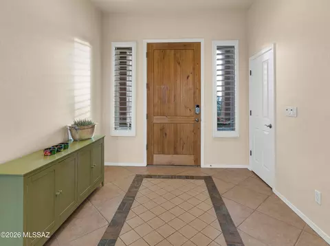 Entry Way - 650 E Agave Dr, Tucson, AZ 85704 photo 2 of 3