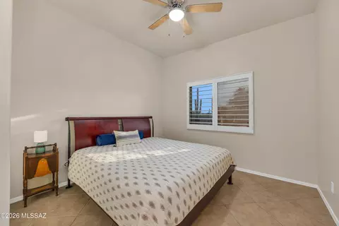 Bedroom - 650 E Agave Dr, Tucson, AZ 85704 photo 4 of 5