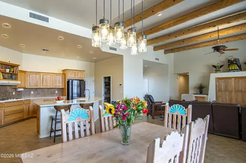 Dining - 650 E Agave Dr, Tucson, AZ 85704 photo 4 of 5