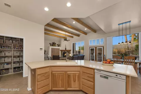 Kitchen - 650 E Agave Dr, Tucson, AZ 85704 photo 3 of 3
