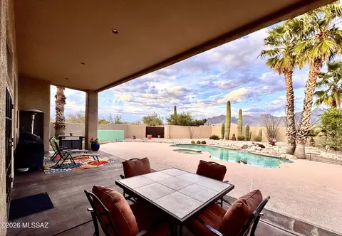 Exterior - 650 E Agave Dr, Tucson, AZ 85704 photo 3 of 8