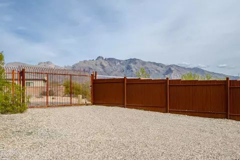 Exterior - 650 E Agave Dr, Tucson, AZ 85704 photo 8 of 8