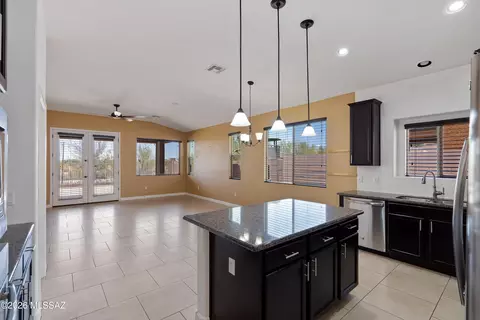 9919 N Crook Ln, Tucson, AZ 85742