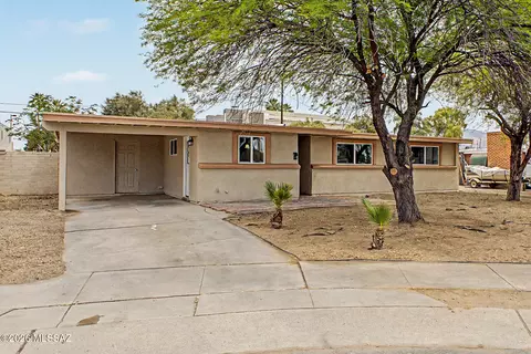 1310 W Mcmillan Pl, Tucson, AZ 85705
