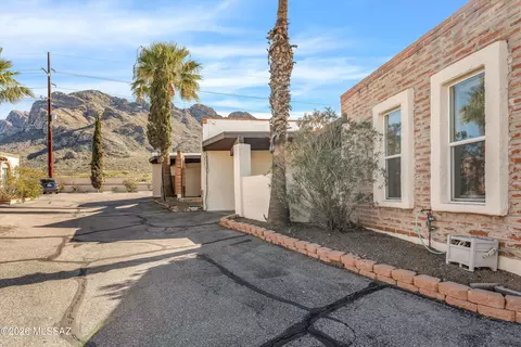 9111 N Oracle Rd # 162, Oro Valley, AZ 85704