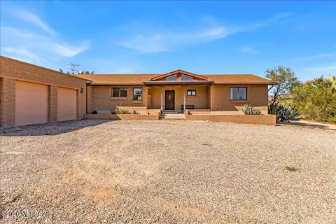 Exterior - 11625 E Timrod St, Tucson, AZ 85748 photo 1 of 4