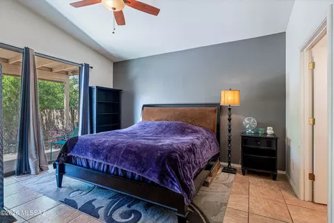 Bedroom - 10520 E Bishop Ln, Vail, AZ 85641 photo 1 of 3