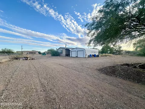 16840 W Jaguar Ln, Marana, AZ 85653