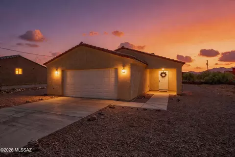 1798 Salvador Ct, Rio Rico, AZ 85648