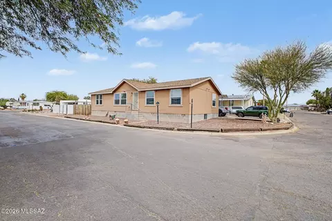 6311 N Quince Way, Tucson, AZ 85741