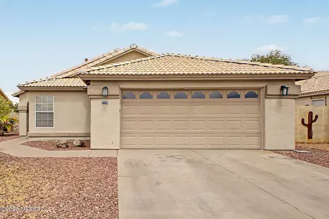 7146 W Hunnington Dr, Tucson, AZ 85743