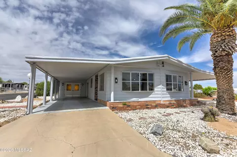 278 W Mora Dr, Green Valley, AZ 85614