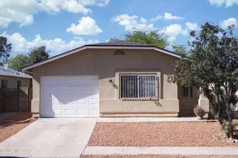 5256 S Linnet Ave, Tucson, AZ 85706
