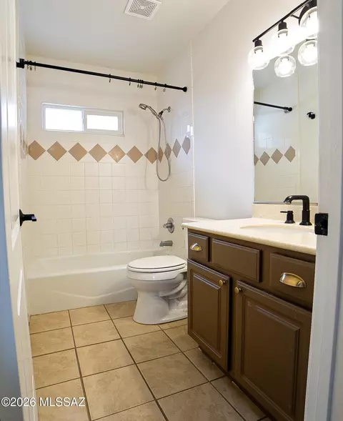 205 S Bowie Ave, Willcox, AZ 85643 photo 3