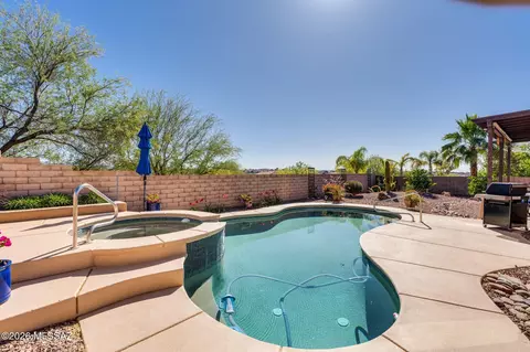 Exterior - 13834 E Red Hawk Sky Trl, Vail, AZ 85641 photo 13 of 15