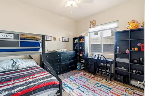 Bedroom - 13834 E Red Hawk Sky Trl, Vail, AZ 85641 photo 8 of 9